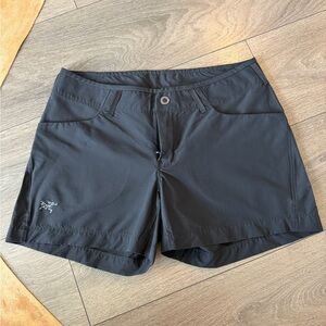 Arc'teryx Women's Black Cargo Shorts